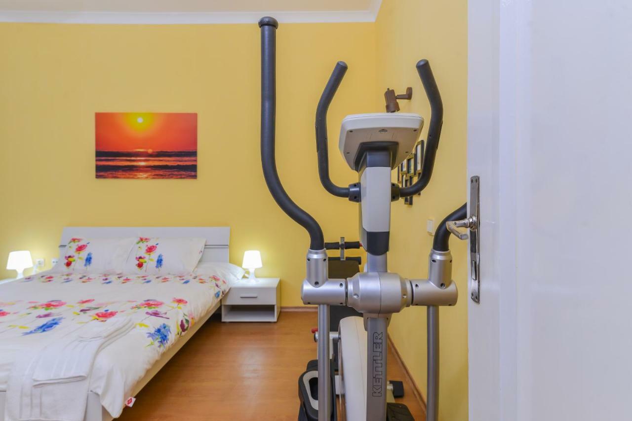 Sweet - Spacious Two Bedroom On Dondukov Boulevard Appartement Sofia