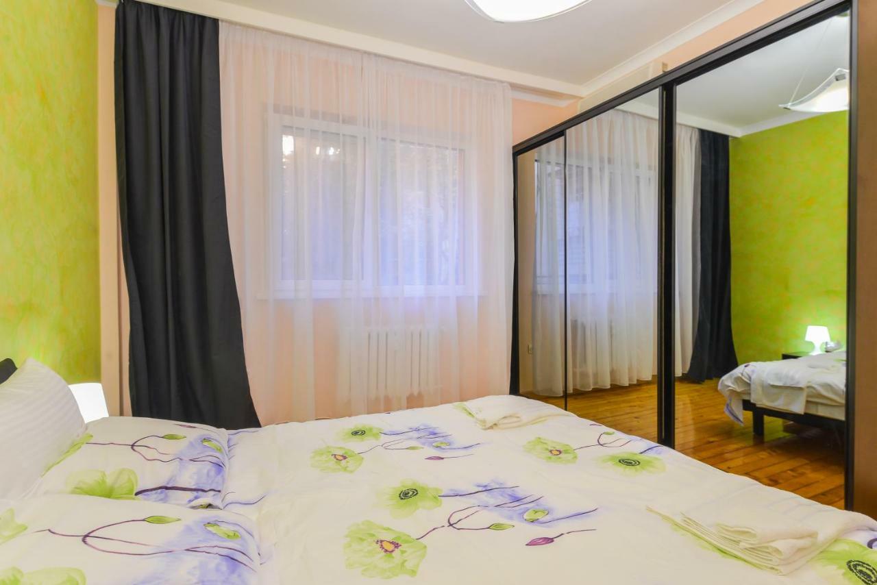 Sweet - Spacious Two Bedroom On Dondukov Boulevard Sofia