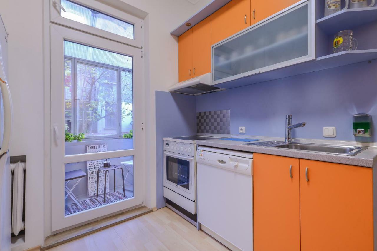 Sweet - Spacious Two Bedroom On Dondukov Boulevard Sofia