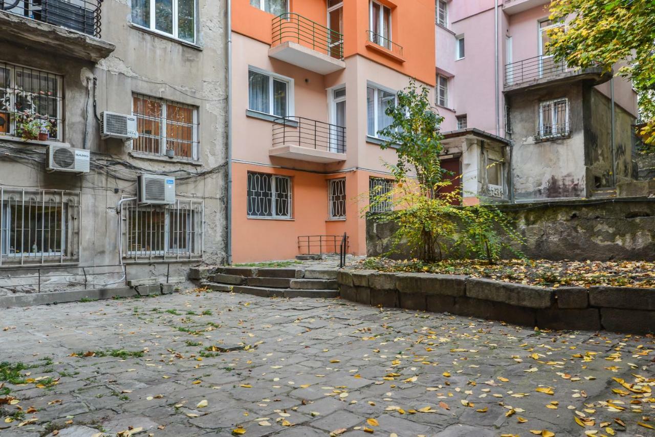 Sweet - Spacious Two Bedroom On Dondukov Boulevard * Sofia