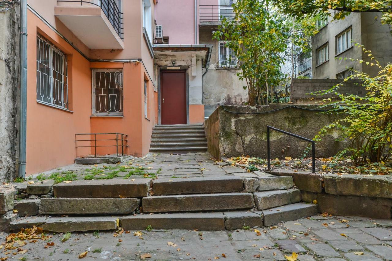 Appartement Sweet - Spacious Two Bedroom On Dondukov Boulevard *